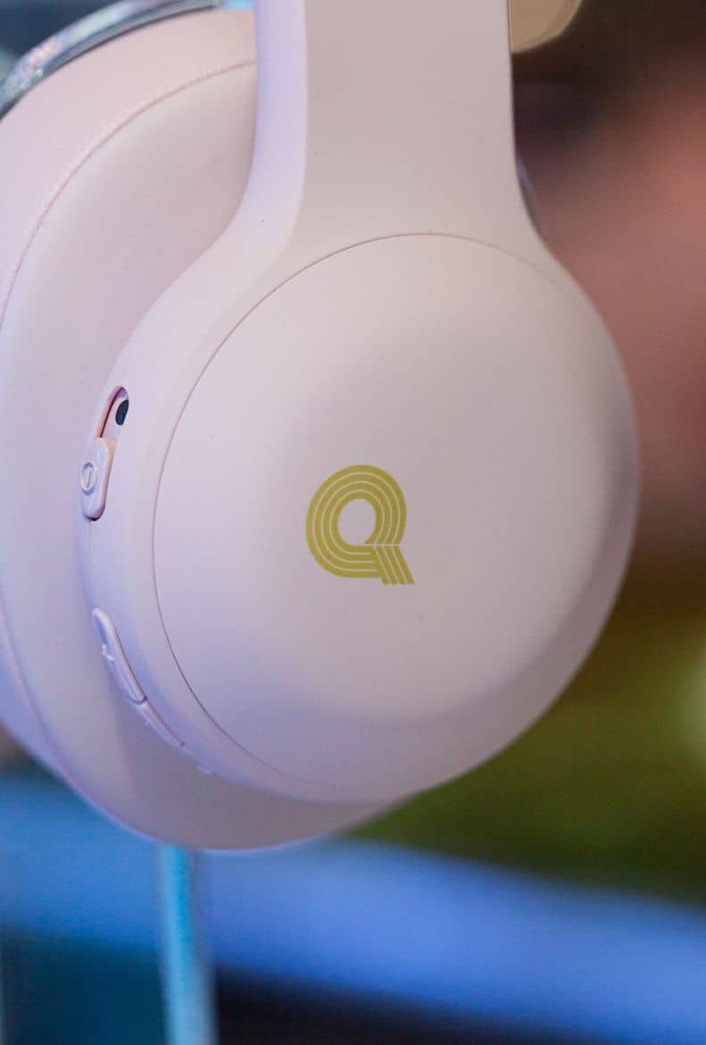 JBL and Quincy Jones Introduce E55BT Quincy Edition Wireless