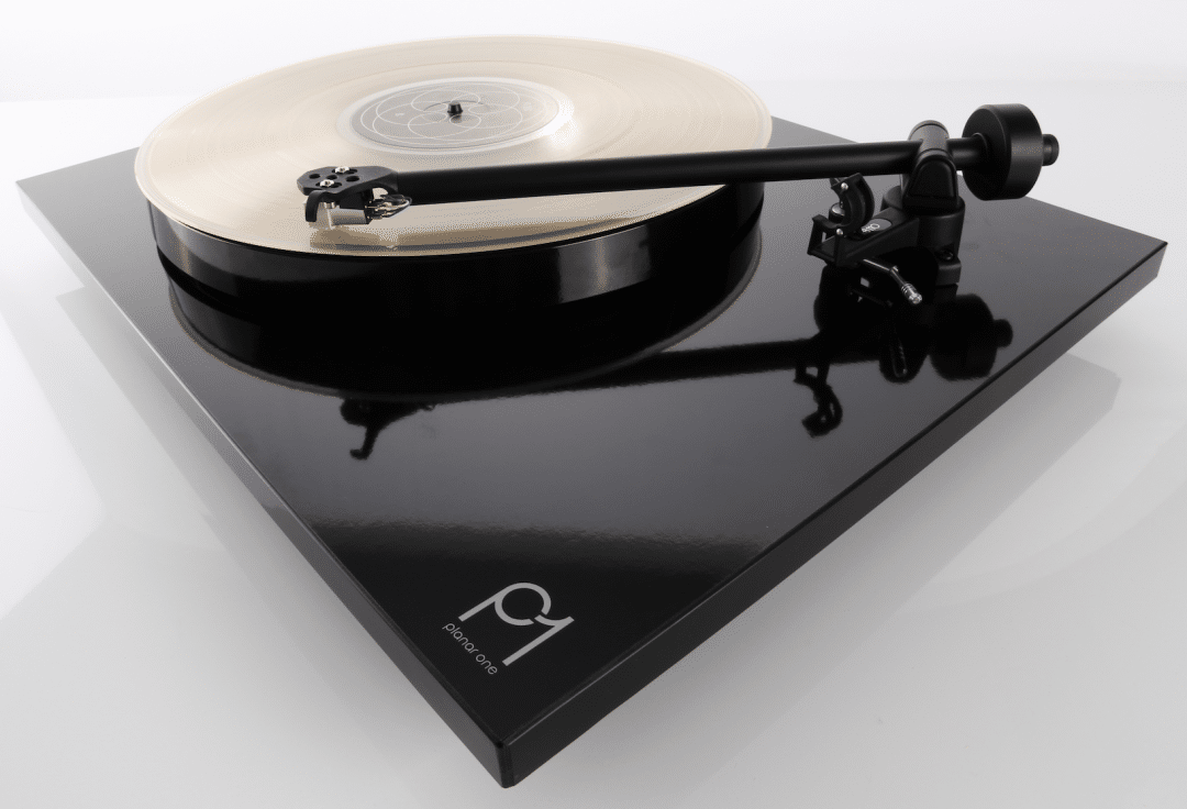 Beginner's Guide to Turntables, How to Buy a Good Record Player, by  Jordan Hall