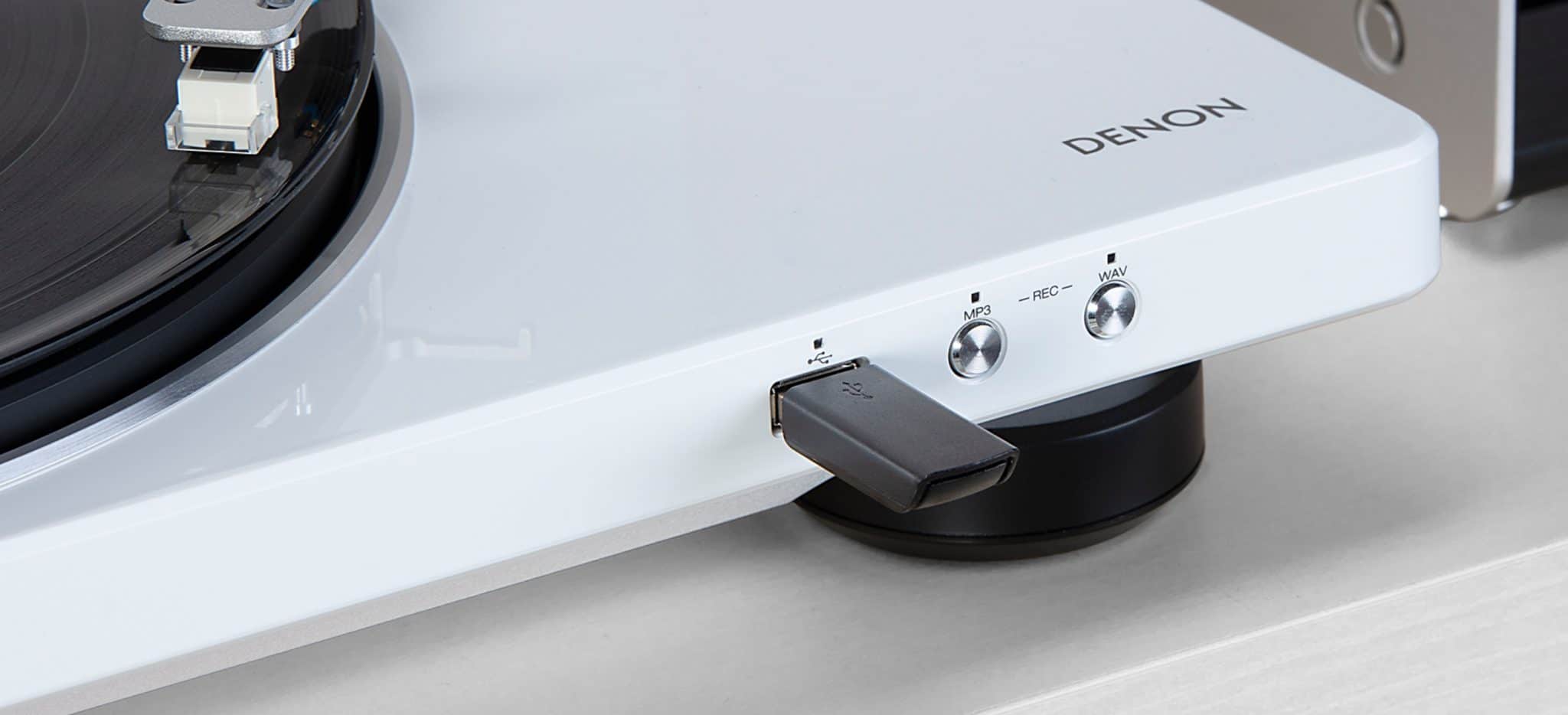 DP-400 and DP-450USB Turntables from Denon