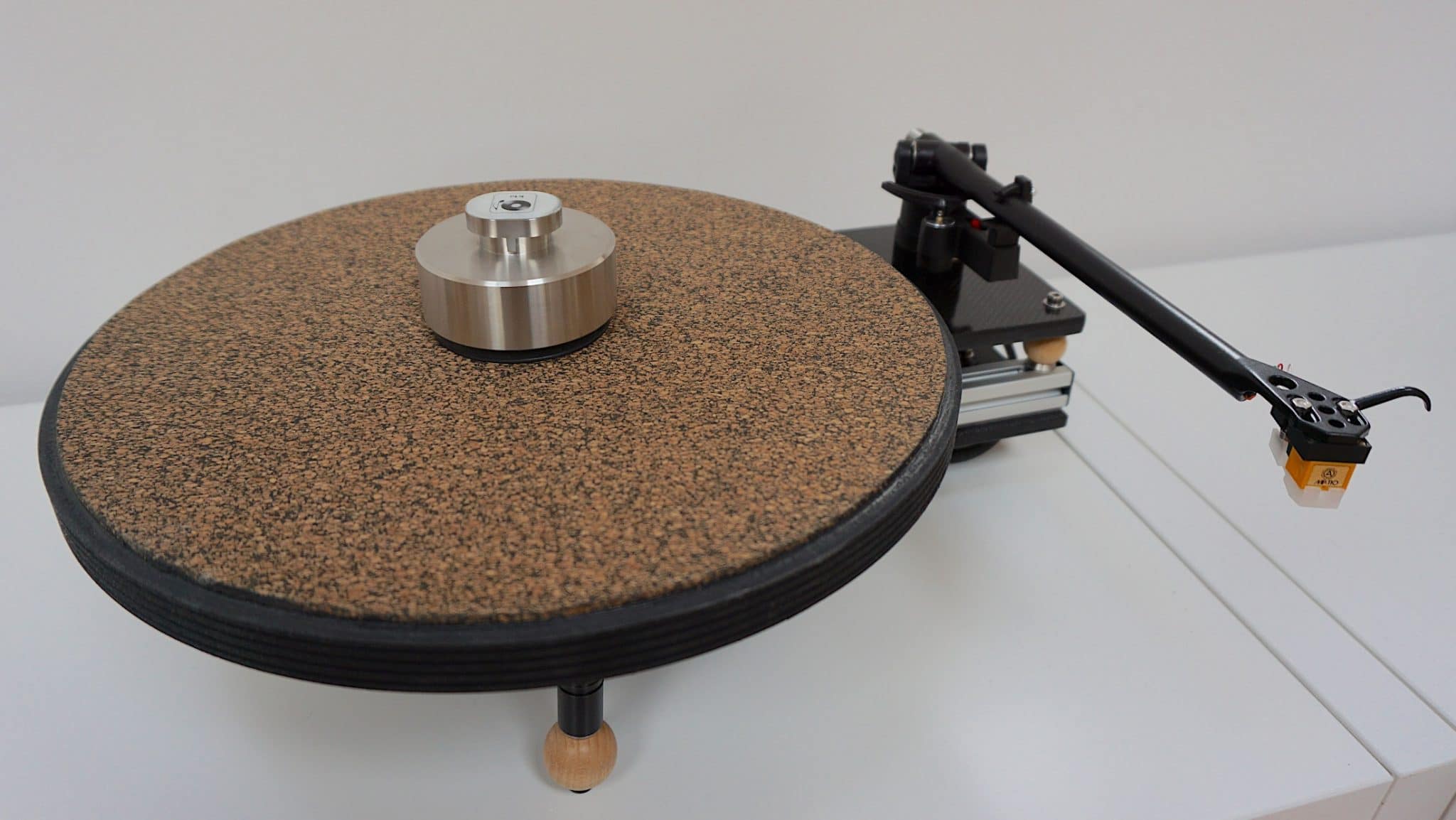 does anyone have a preference cork over rubber for the slip mat :  r/turntables