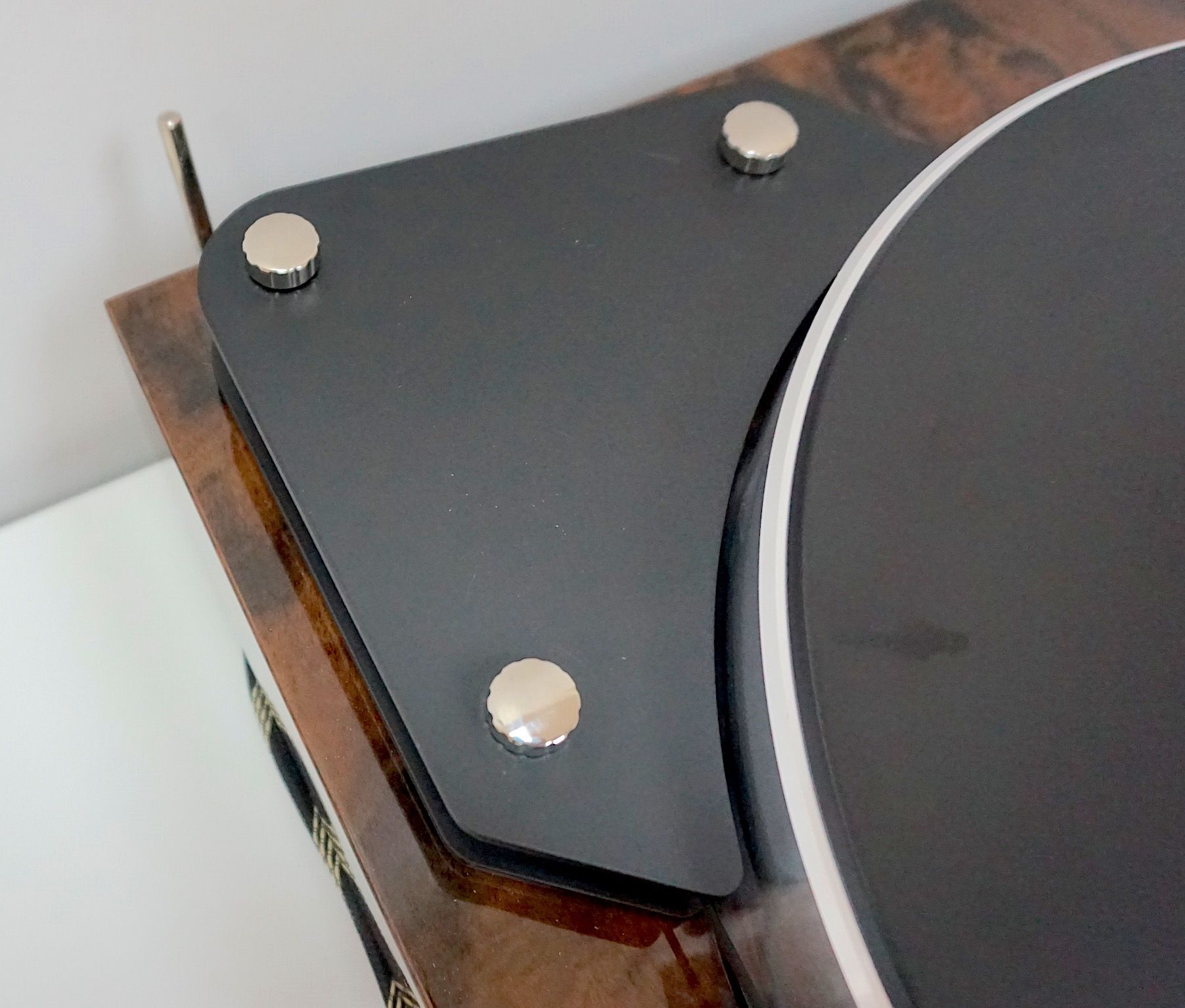 Xtension 10 Turntable From Pro-Ject