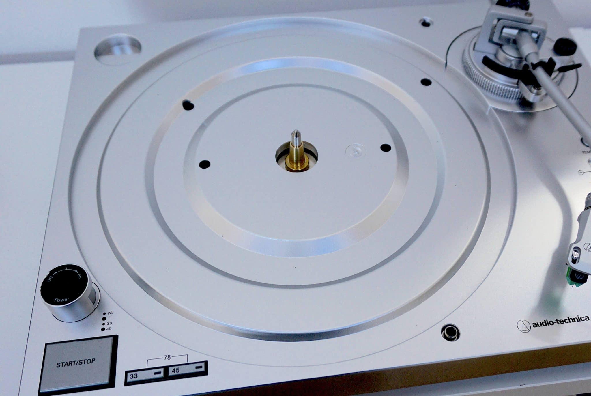 120x Turntable From Audio-Technica