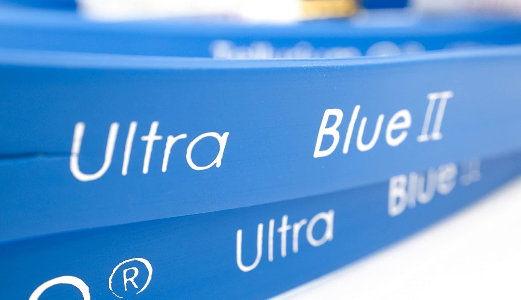 Ultra Blue II Speaker Cables From Tellurium Q