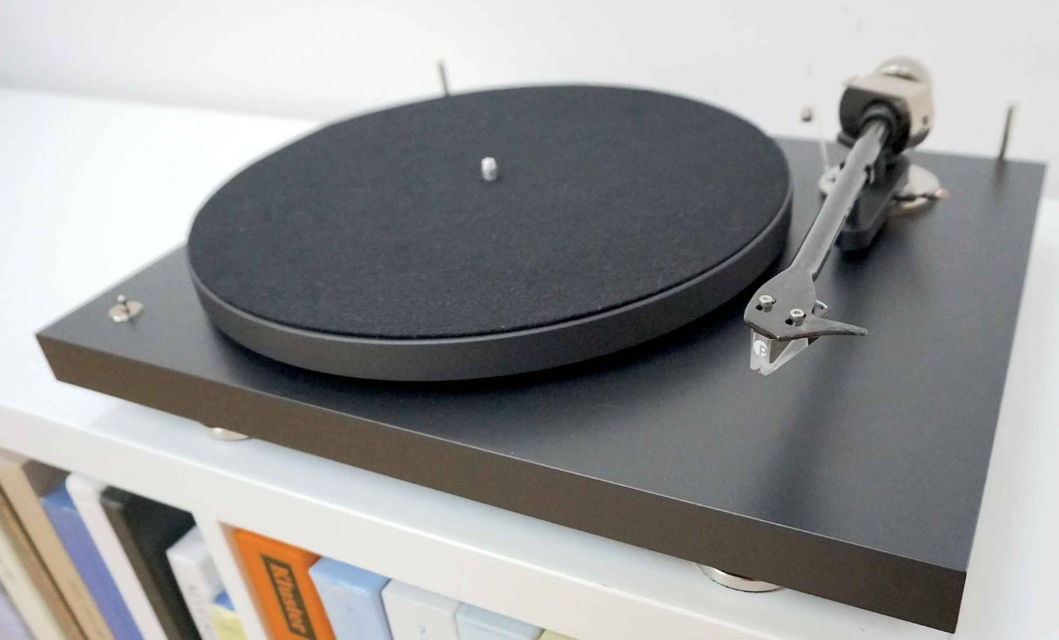 Debut Pro Turntable From Pro-Ject - The Audiophile Man