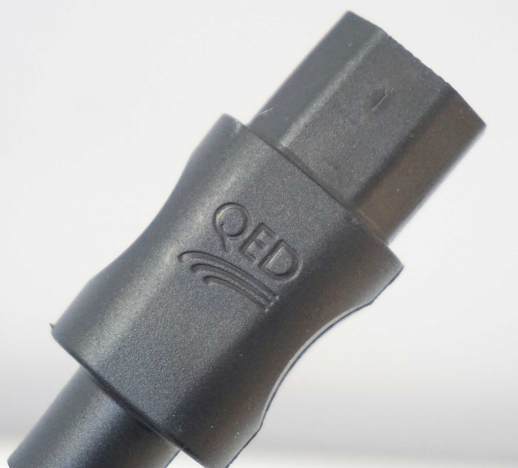 XT3 MAINS CABLE FROM QED