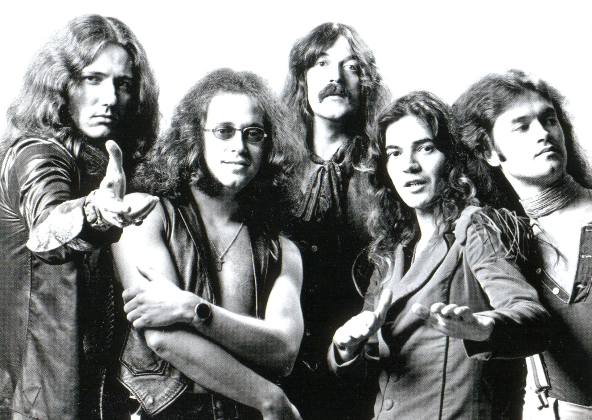 Deep Purple Span Their Career in a Vinyl (or CD) Set - The Audiophile Man