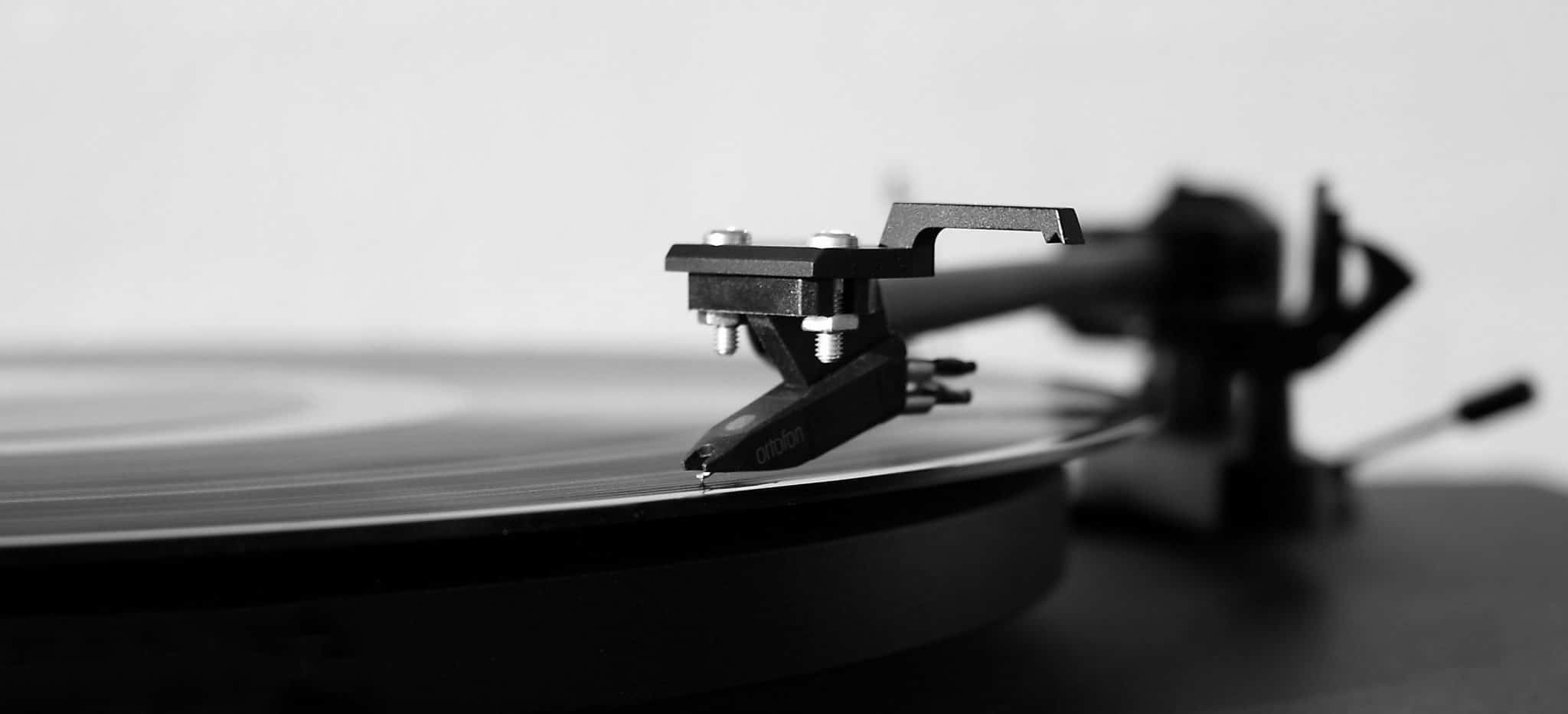 BEGINNERS QUESTIONS ON TURNTABLES