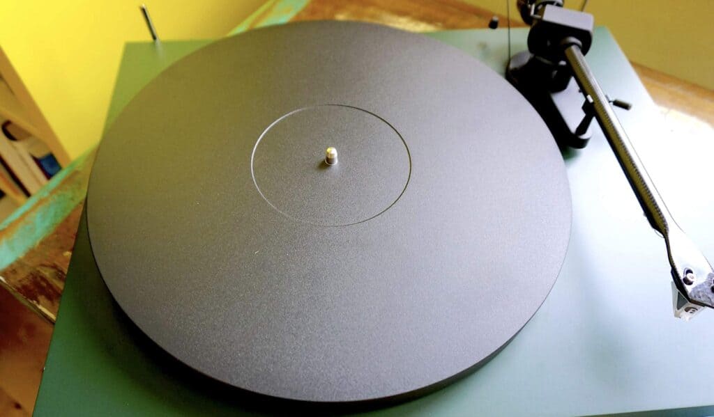 EVO 2 TURNTABLE FROM PRO-JECT