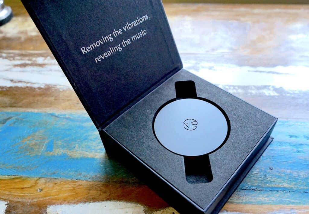 SERENE TURNTABLE PUCK BY STACK AUDIO 