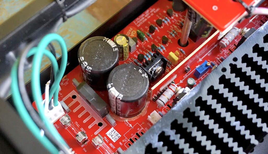 X-i75 AMPLIFIER FROM ADVANCE PARIS