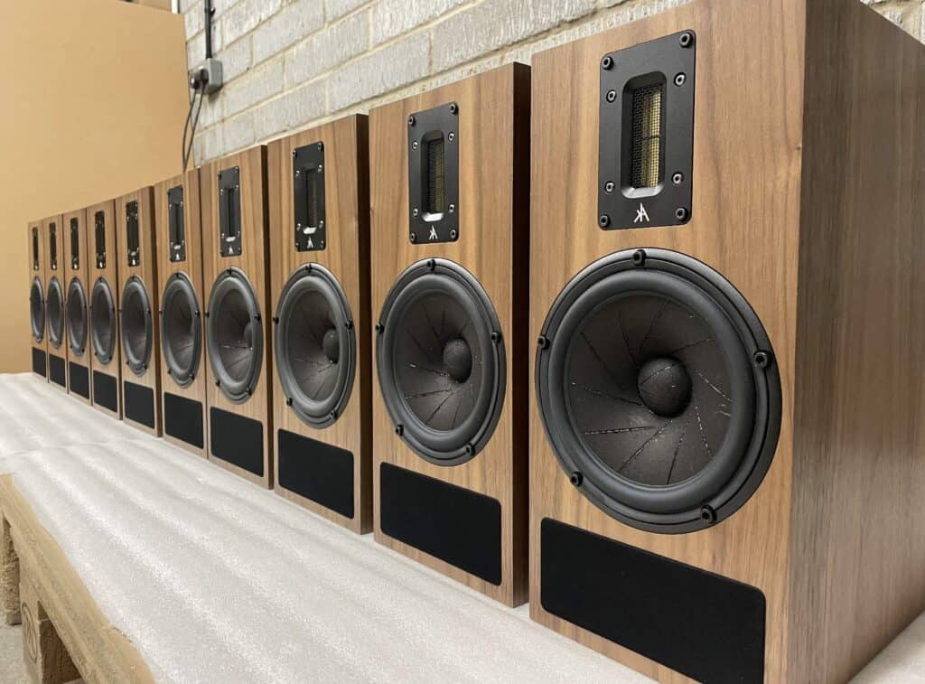 K300 SPEAKERS FROM KERR ACOUSTIC