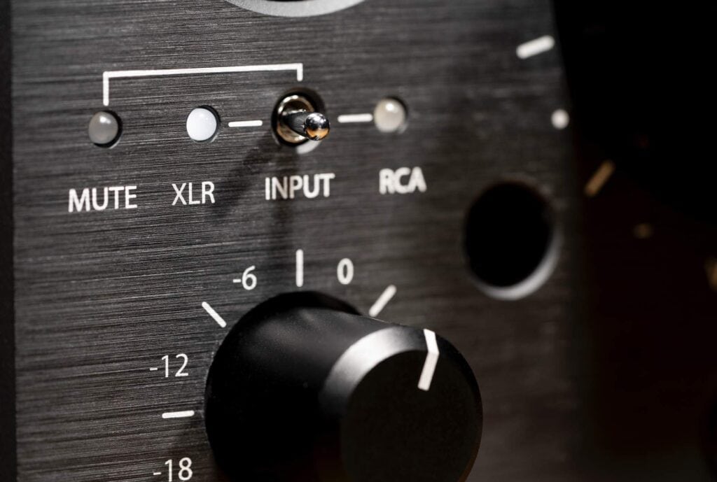 HPA  V324 HEAD AMP FROM VIOLECTRIC