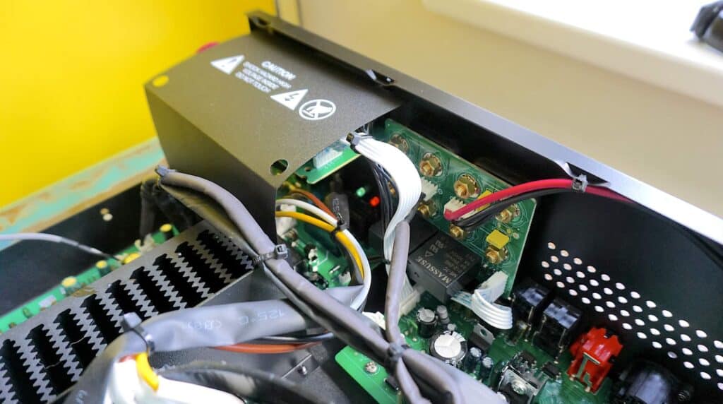 PA40 POWER AMPLIFIER FROM IOTAVX