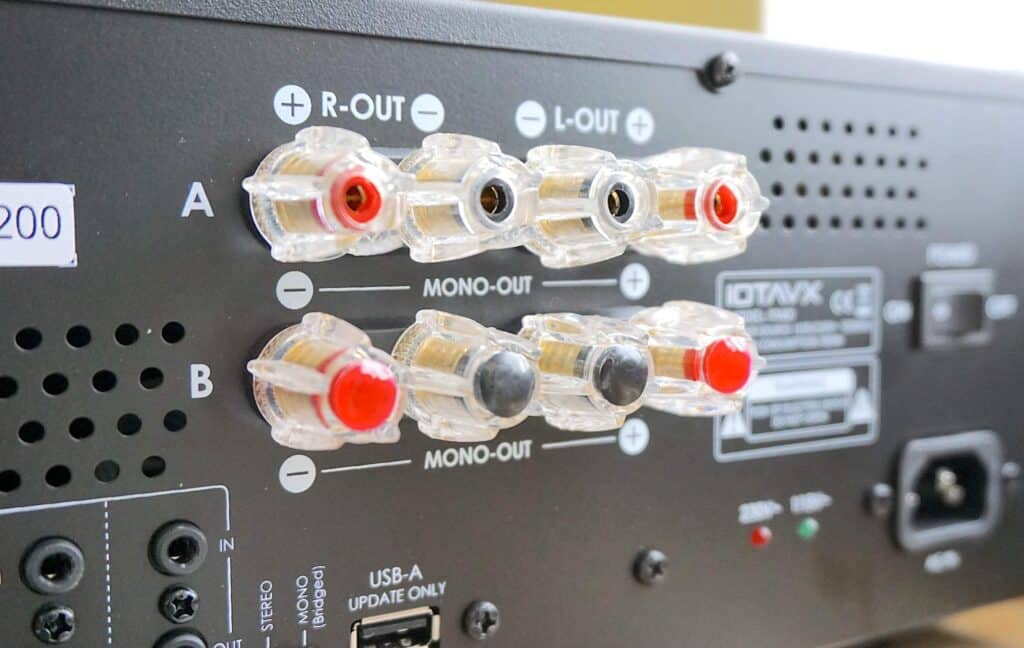 PA40 POWER AMPLIFIER FROM IOTAVX