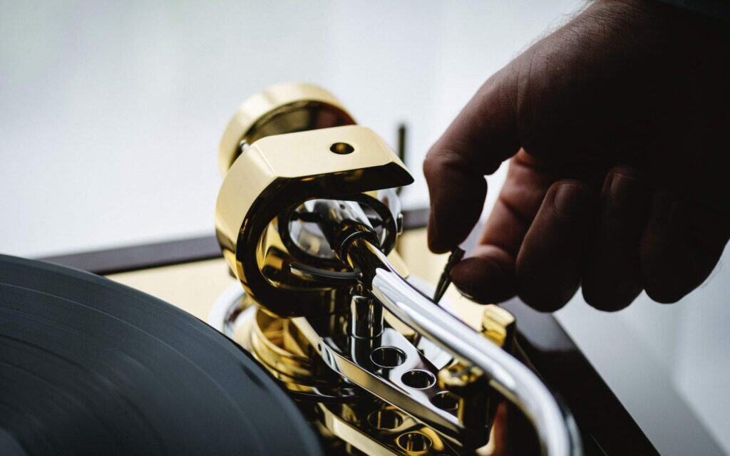 CLASSIC REFERENCE FROM PRO-JECT