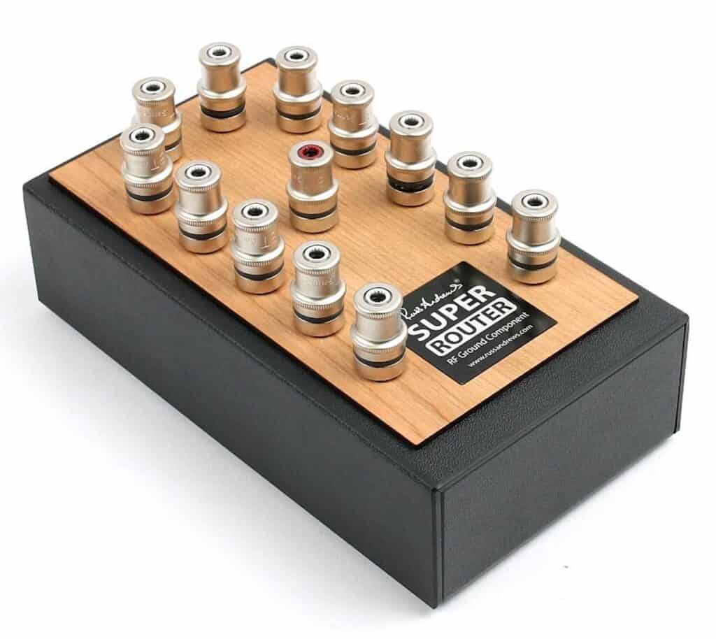 PHONOARAY EARTHING SYSTEM FROM CHORD