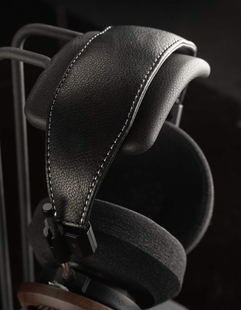 S950 HEADPHONES FROM GRADO