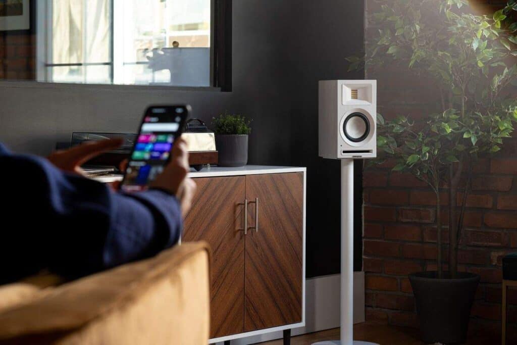 Ri71 REFERENCE SPEAKERS FROM FLUANCE