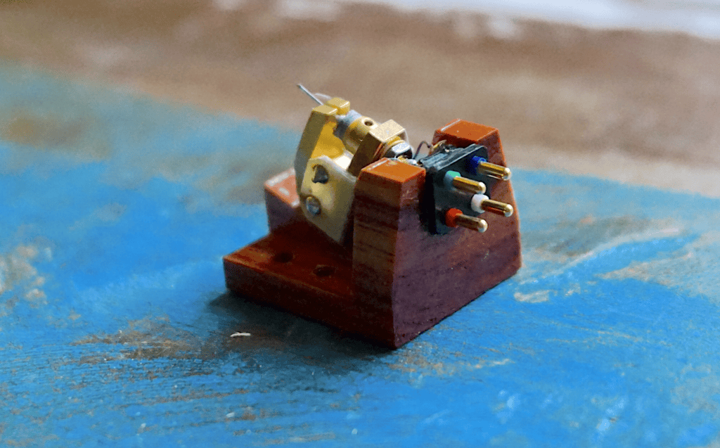 VAN DEN HUL CRIMSON ELITE XGW 