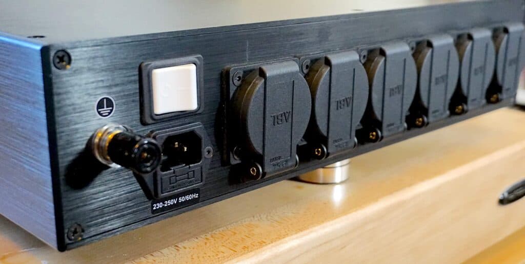 BMU-2500/SE FROM BALANCED POWER