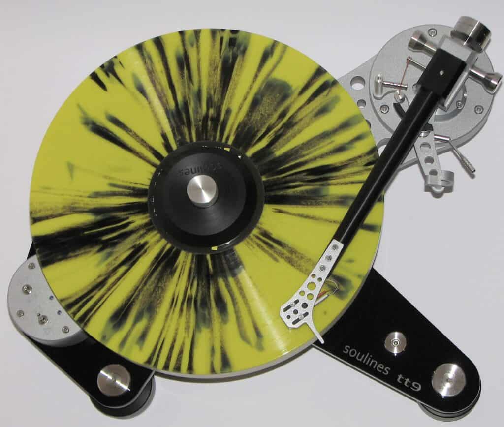 TT9 TURNTABLE FROM SOULINES