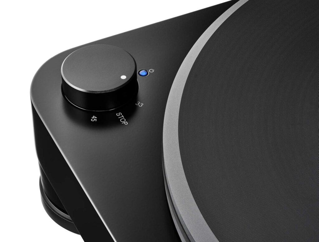 LP7X FROM AUDIO-TECHNICA