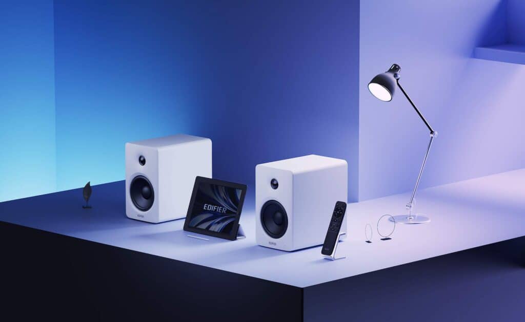 M90 POWERED SPEAKERS FROM EDIFIER