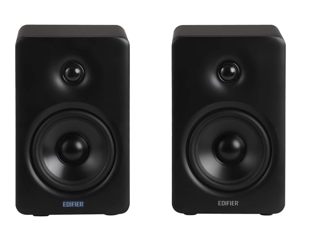 M90 POWERED SPEAKERS FROM EDIFIER