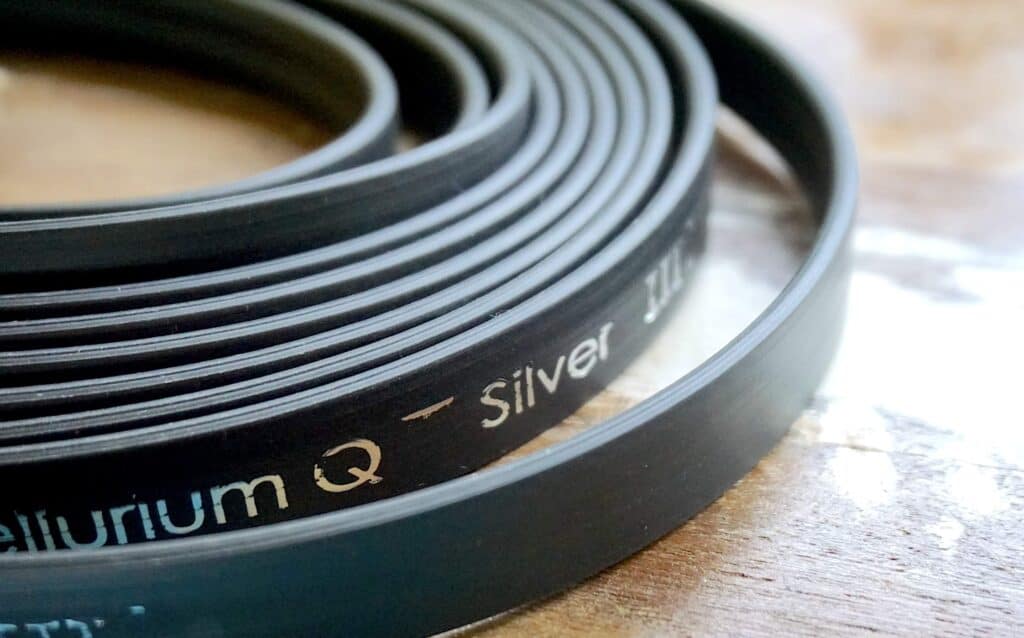 SILVER III SPEAKER CABLES FROM TELLURIUM Q