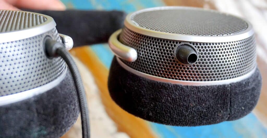 OAE2 HEADPHONES FROM GRELL