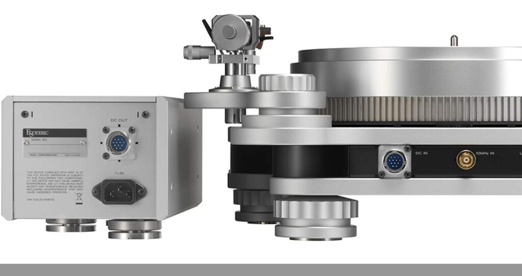 ESOTERIC LAUNCHES T-01 TURNTABLE (NEWS)