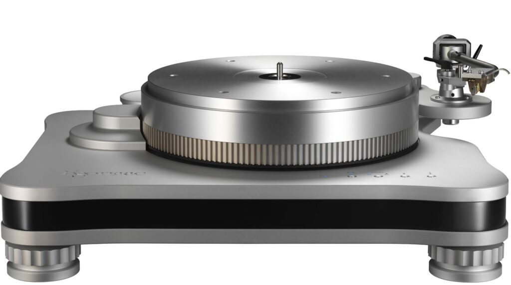 ESOTERIC LAUNCHES T-01 TURNTABLE (NEWS)